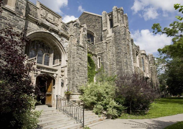 Knox College exterior view
